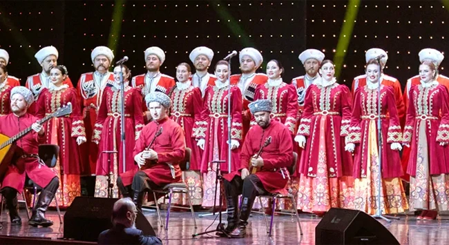 Кубанский казачий хор. Русские мы!