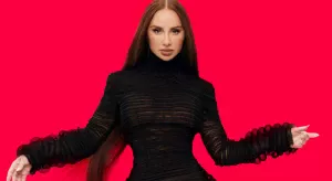 Купить билеты на Anna Asti. Шоу Царица 10 августа, 20:00 в Сочи